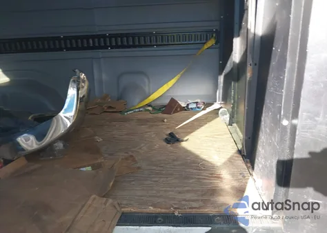 2013 Ford E-250 Commercial from USA, damaged, VIN 1FTNE2EL4DDA10177